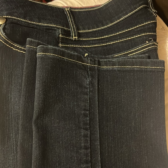 Wrangler’s - Picture 4 of 6